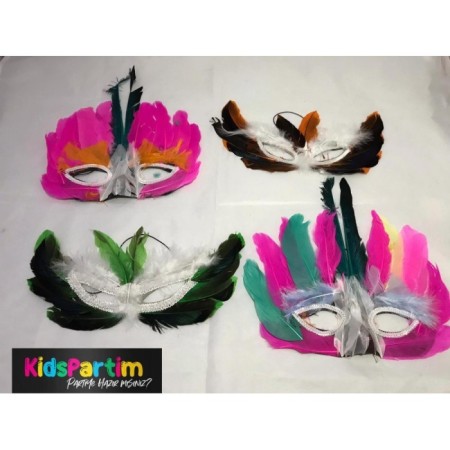 Tüylü Parti Maskeleri Karışık Renkli