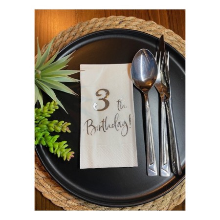 Gümüş Yaldızlı Beyaz Üç Yaş Bırthday Garson Katlama Peçete 16 lı