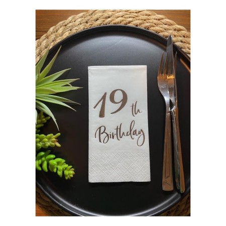 Gümüş Yaldızlı Beyaz On Dokuz Yaş Bırthday Garson Katlama Peçete 16 lı