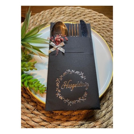 Gümüş Yaldızlı Siyah Çiçekli Hoşgeldiniz Cepli Peçete 6 Adet