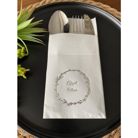 Gümüş Yaldızlı Beyaz Çelenkli Afiyet Olsun Cepli Peçete 12 lı 40x40