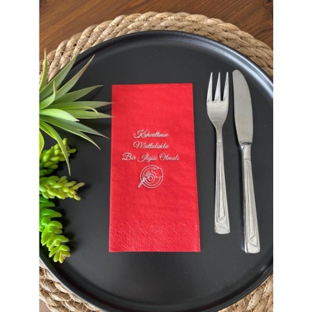 Gümüş Yaldızlı Kırmızı Kahvaltının Mutlulukla Bir İlgisi Olmalı Peçete 16 Adet