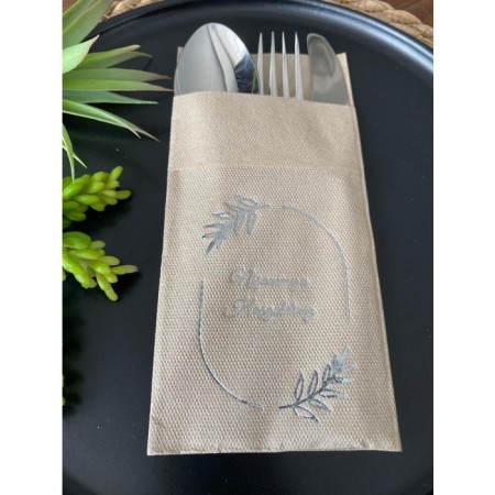 Gümüş Yaldızlı Kraft Çerçeveli Nişanımıza Hoşgeldiniz Cepli Peçete 12 Adet 40x40