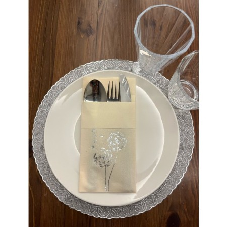 Gümüş Yaldızlı Kumaş Dokulu Air Laid Kanguru Hindiba Krem Cepli Peçete 6 lı