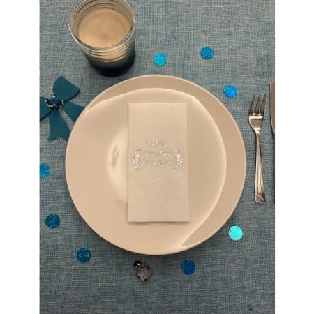 Gümüş Yaldızlı Beyaz Sünnetime Hoşgeldiniz Baskılı Garson Katlama Peçete 16 Adet