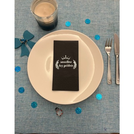 Gümüş Yaldızlı Siyah Sünnetime Hoşgeldiniz Baskılı Garson Katlama Peçete 16 Adet