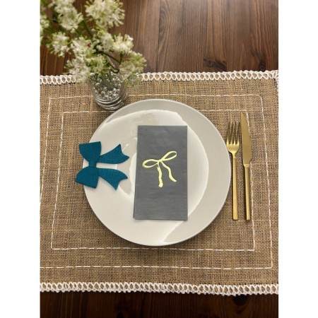 Gold Yaldızlı Gri Fiyonk Baskılı Garson Katlama Peçete 16 Adet