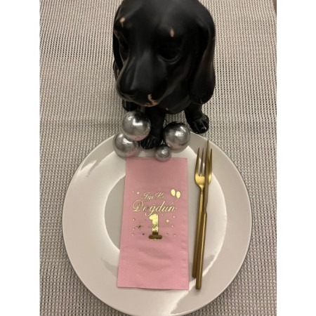 Gold Yaldızlı Pembe Bir Yaş İyi Ki Doğdun Garson Katlama Peçete 16 Adet