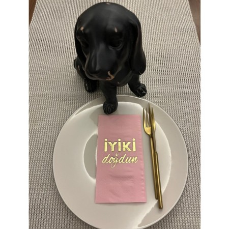 Gold Yaldızlı Pembe İyi Ki Doğdun Baskılı Garson Katlama Peçete 16 Adet