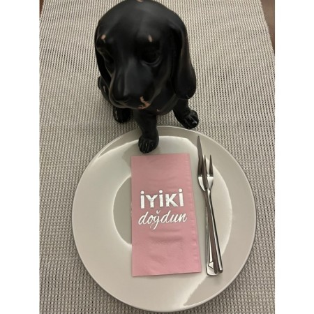 Gümüş Yaldızlı Pembe İyi Ki Doğdun Baskılı Garson Katlama Peçete 16 Adet