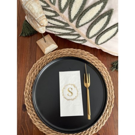 Gold Yaldızlı Beyaz Çelenkli S Harfi Garson Peçete 16 Adet