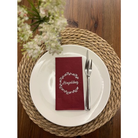 Gümüş Yaldızlı Vişne Renkli Çerçeveli Hoşgeldiniz Garson Peçete 16 Adet