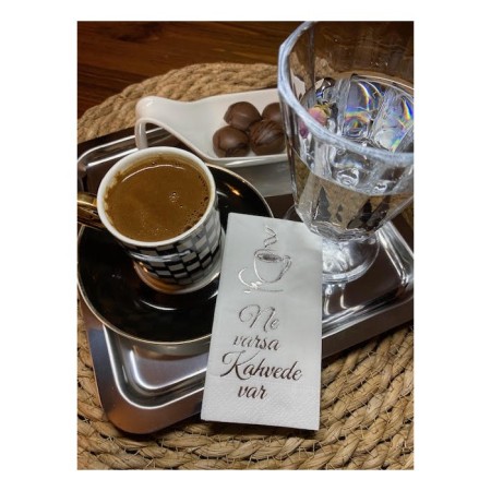 Gümüş Yaldızlı Beyaz Ne Varsa Kahvede Var Peçete 6x12 cm