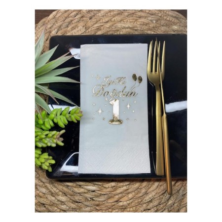 Gold Yaldızlı Beyaz Bir Yaş İyi Ki Doğdun Garson Katlama Peçete 16 lı