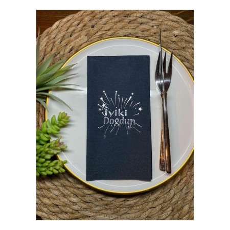 Gümüş Yaldızlı Siyah İyi Ki Doğdun Garson Katlama Peçete 16 lı