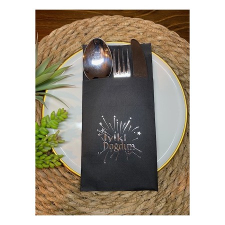 Gümüş Yaldızlı Siyah Cepli İyiki Doğdun Peçete 12 Adet 40x40